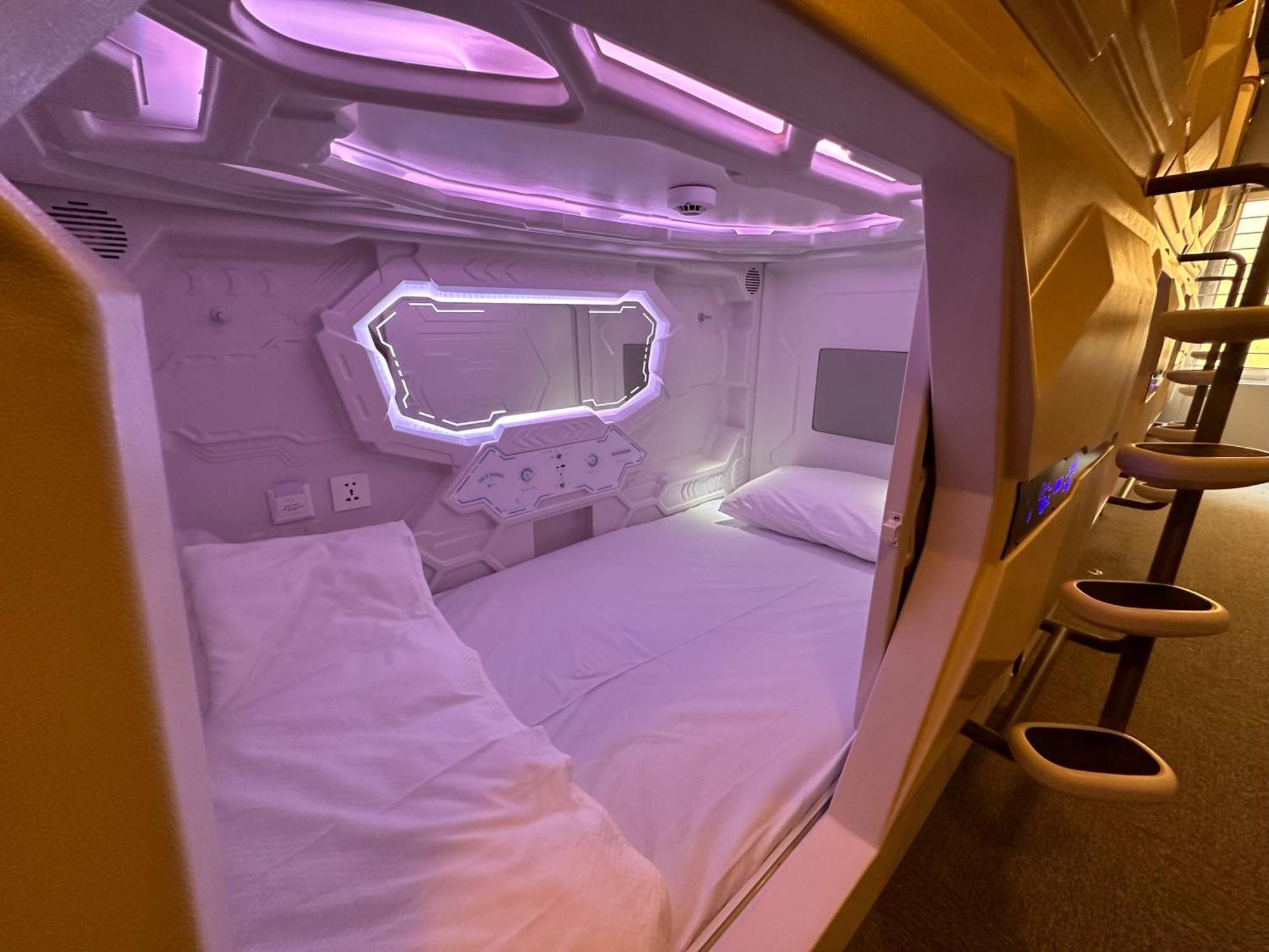 Hotel Blr Pods à Bangalore Extérieur photo
